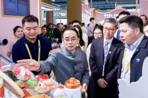 茅台集团董事长张德芹：茅台始终以“开放姿态”融入全球市场