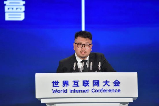 强脑科技韩璧丞：机器智能之上，更需人文关怀